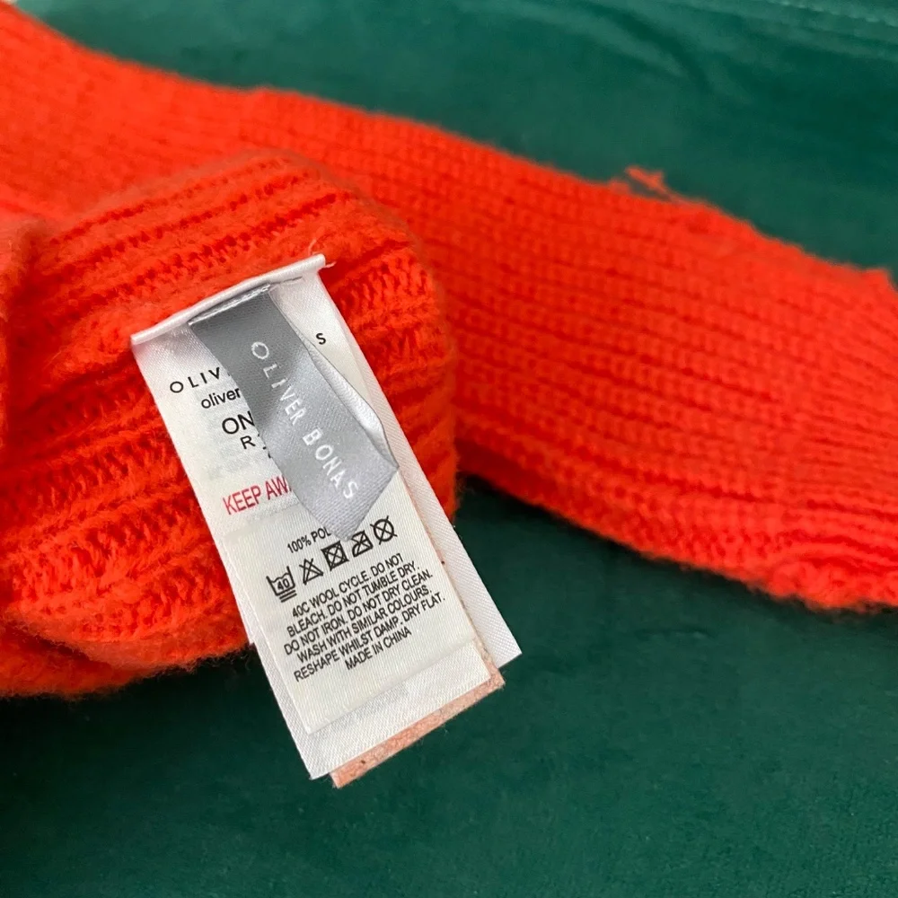 Red-Orange Fingerless Gloves